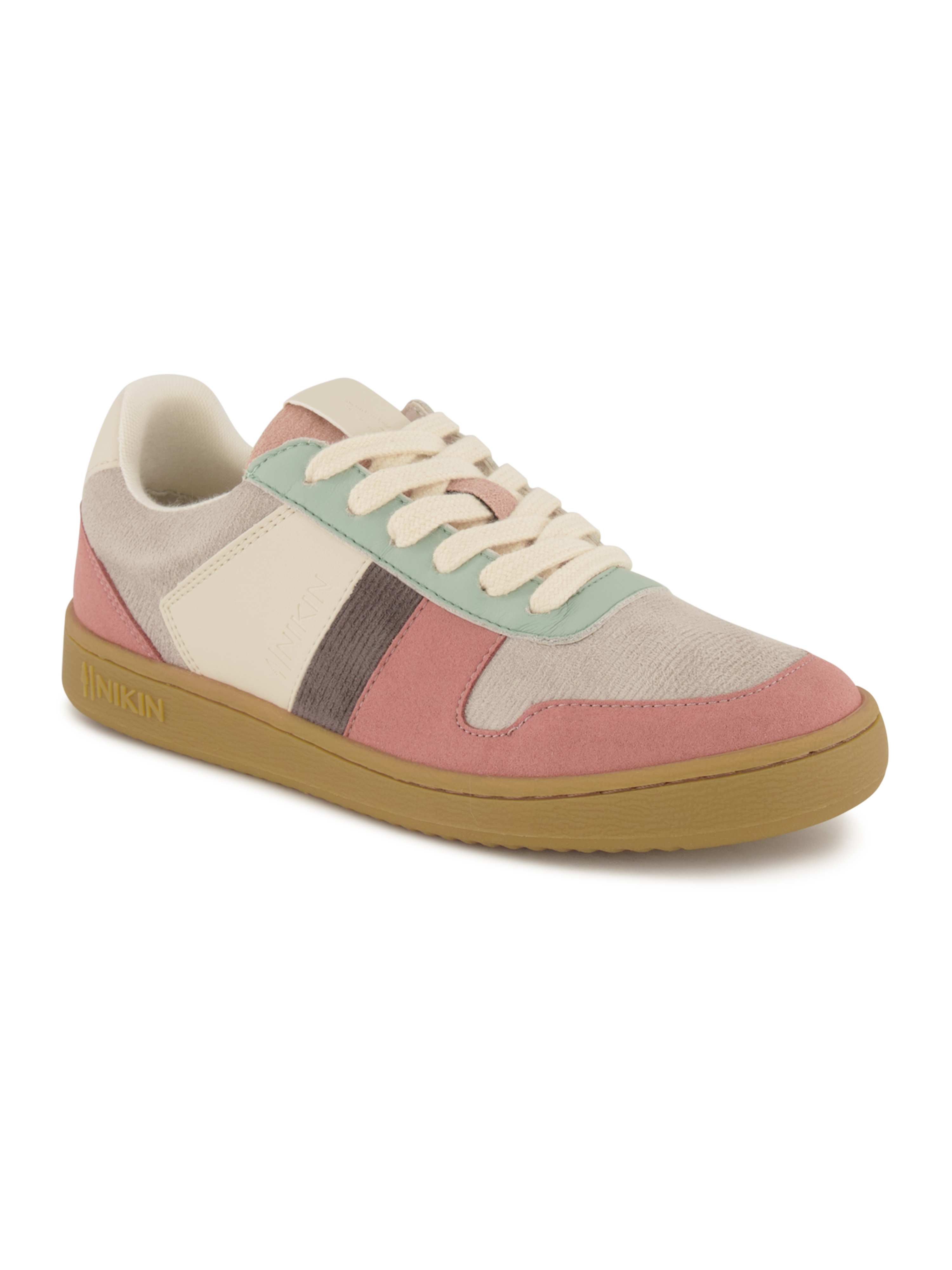 Nikin, Sneaker