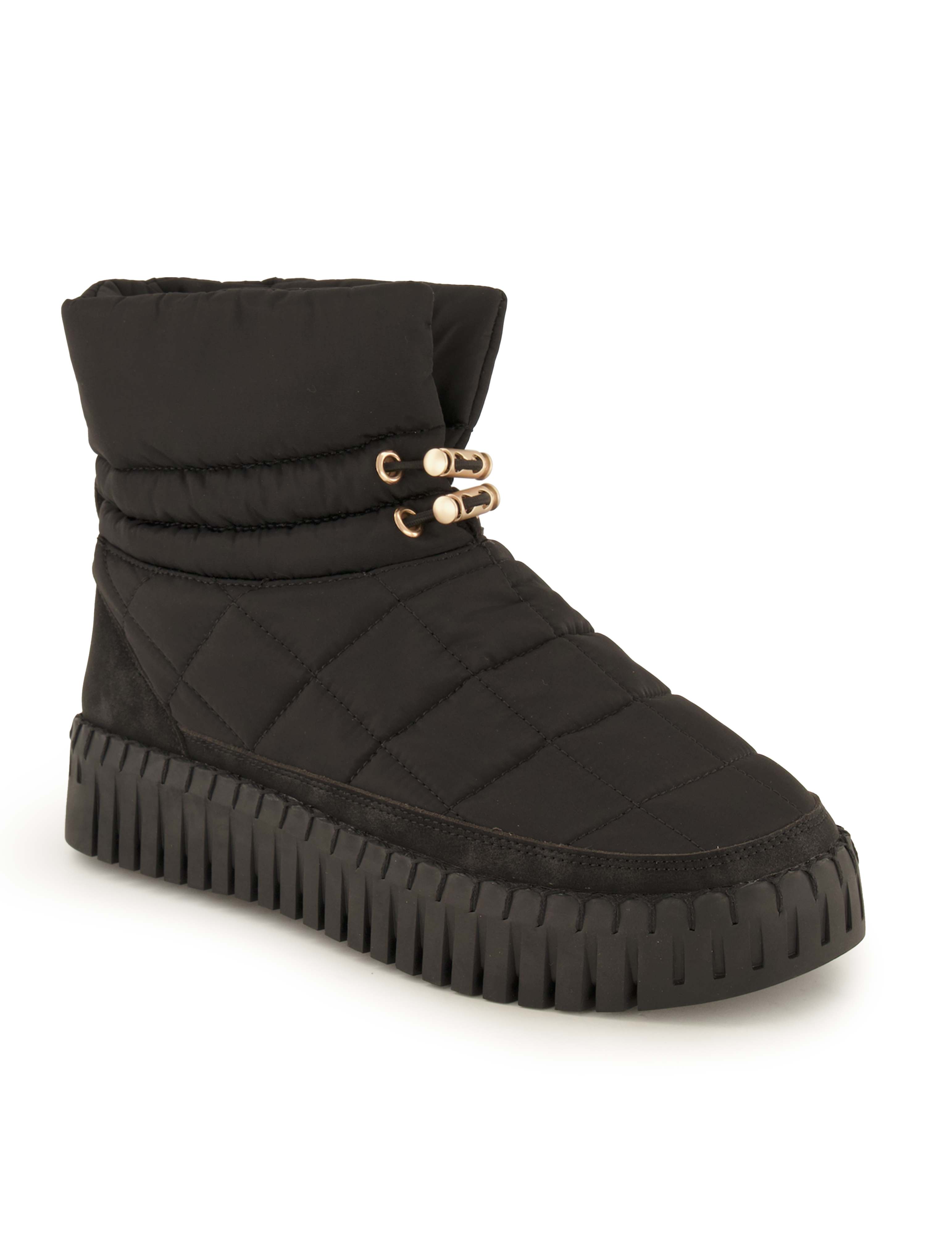 Ilse Jacobsen, Boots