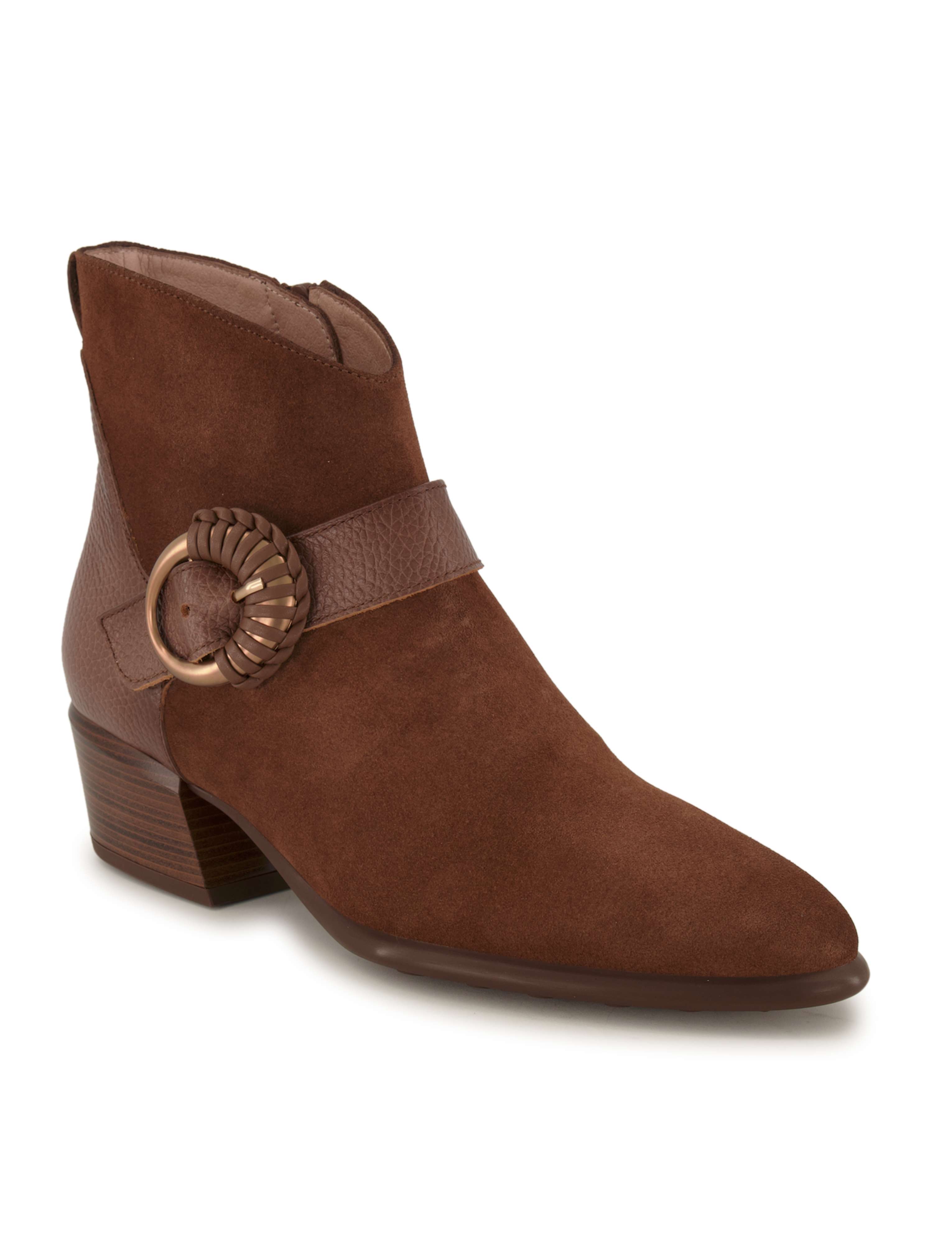 Hispanitas, Boot