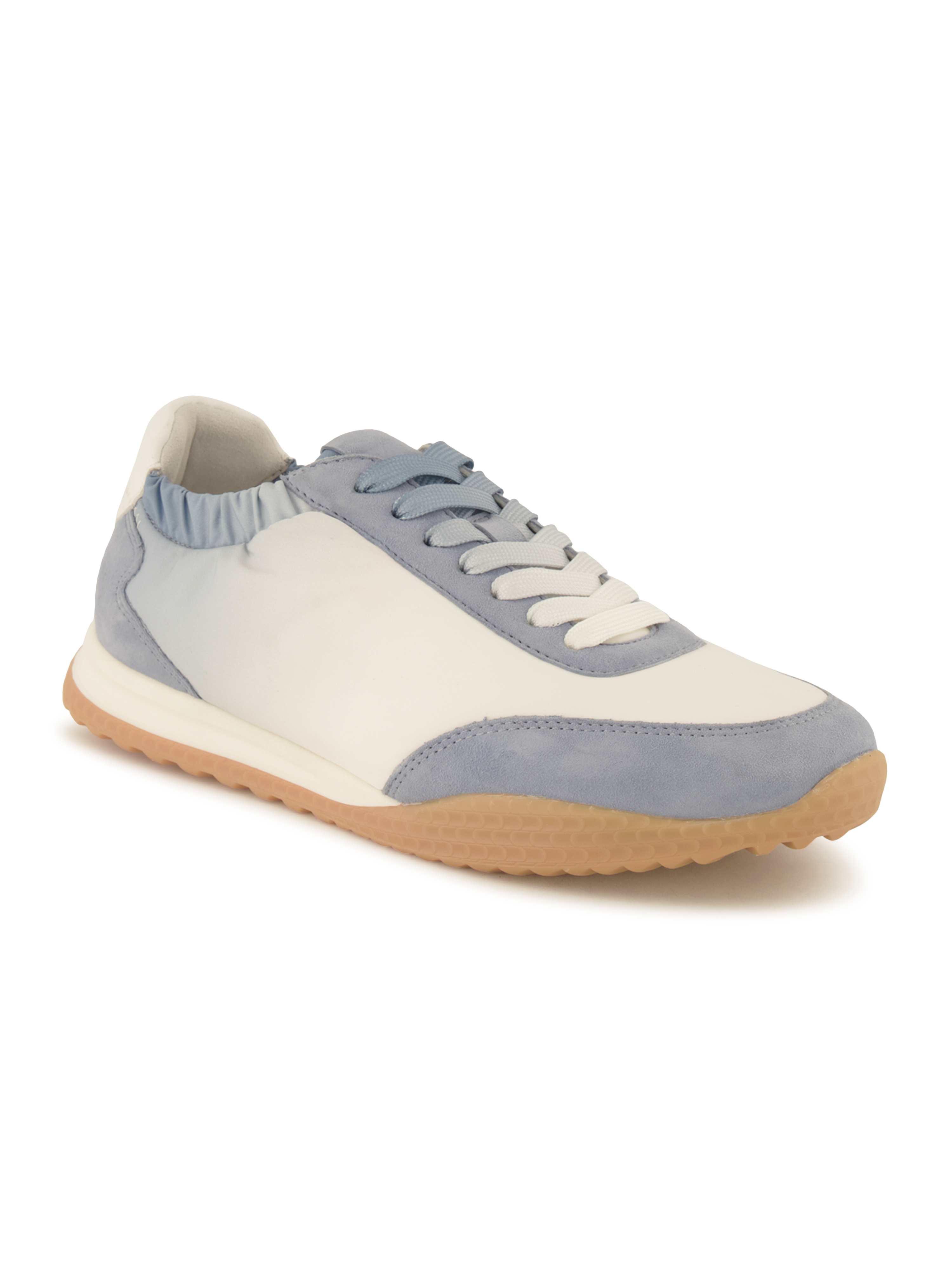 Peter Kaiser, Sneaker